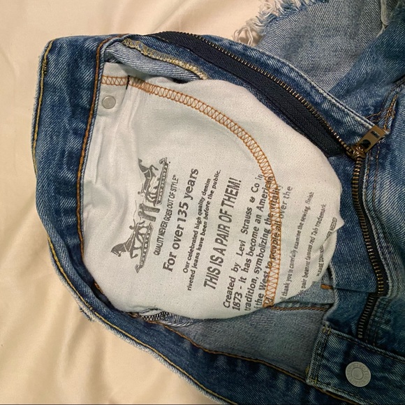 High waisted custom Levi denim shorts style 550 - Picture 10 of 11